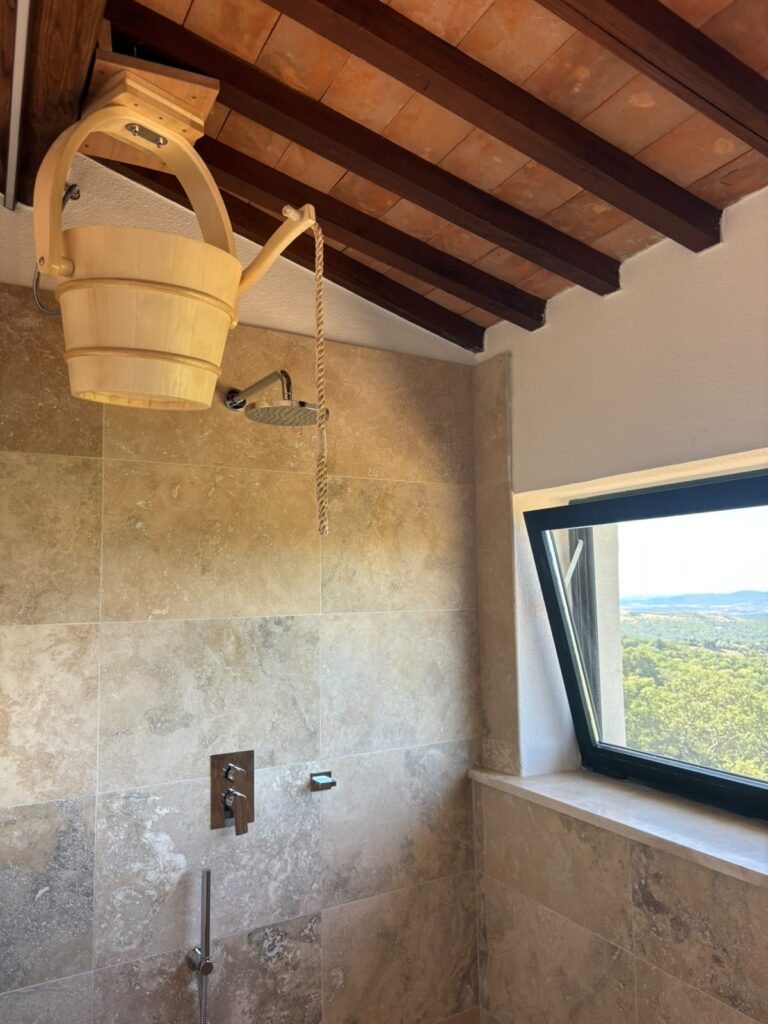 Podere l'Aione - Doccia fiotto