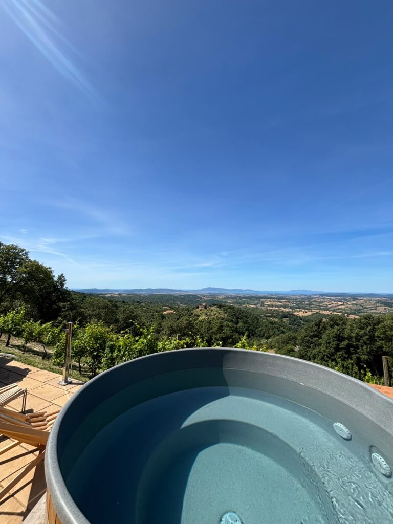 Podere l'Aione - Tinozza SPA con vista